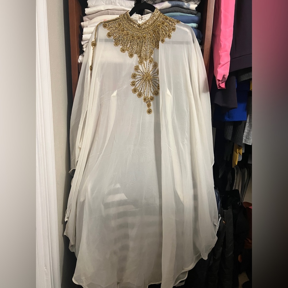NWT BEADED WHITE SEQUIN SHEAR M/L DRESS